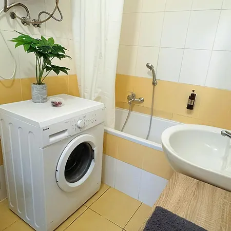 Family & Group Flat With Terrace Near Main Station Apartment Brno