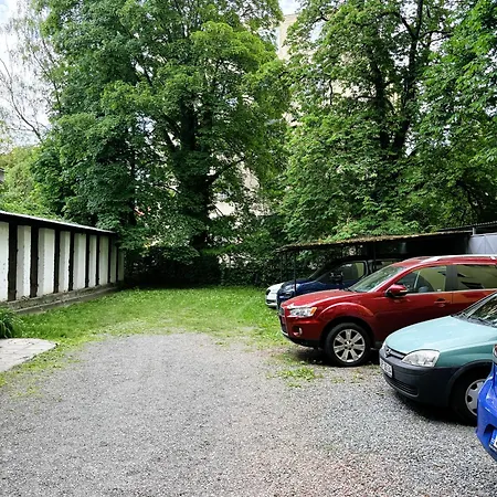 Family & Group Flat With Terrace Near Main Station Brno