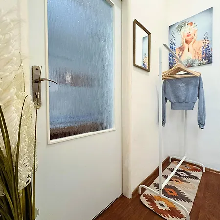Family & Group Flat With Terrace Near Main Station Brno